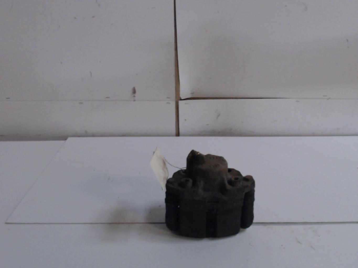 Etrier avant droit (freinage) RENAULT CLIO 2 PHASE 2 Essence - 1