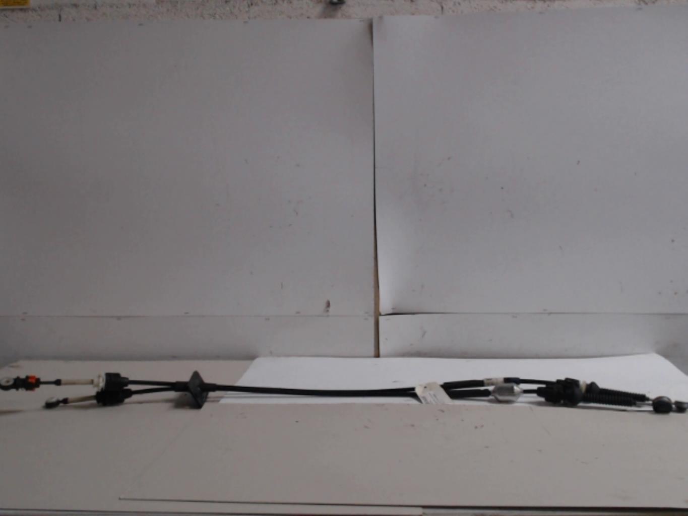 Cable levier de vitesses RENAULT TRAFIC 3  - 1