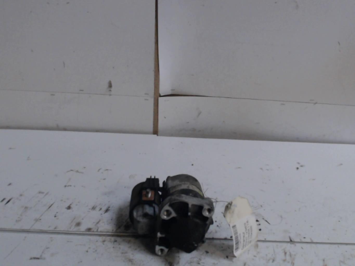 Demarreur RENAULT CLIO 2 PHASE 1 Essence - 1