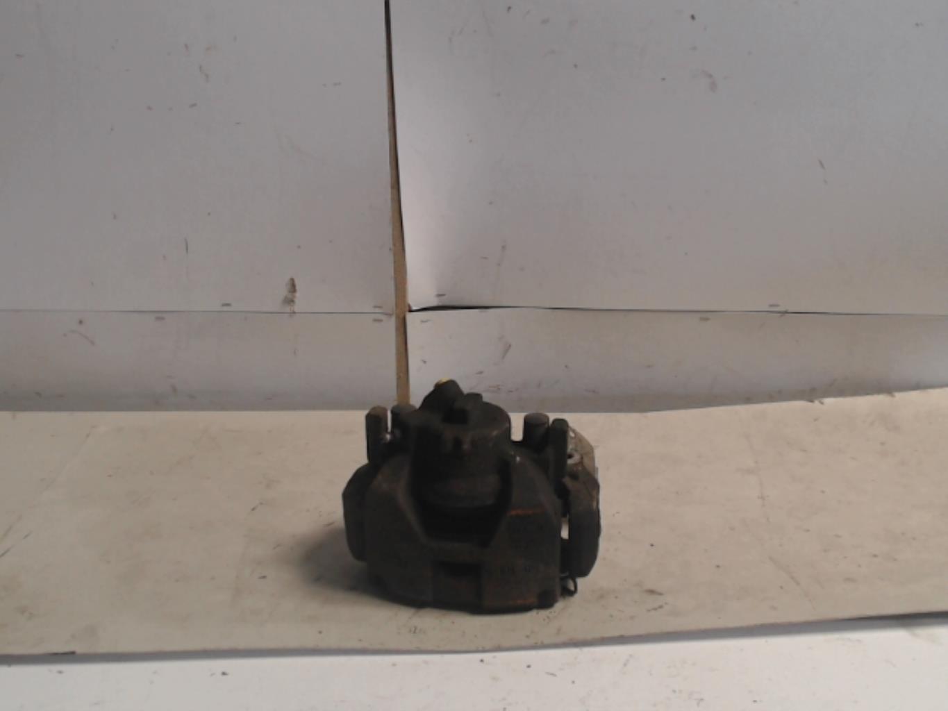 Etrier avant droit (freinage) RENAULT SCENIC 3 PHASE 1  - 1