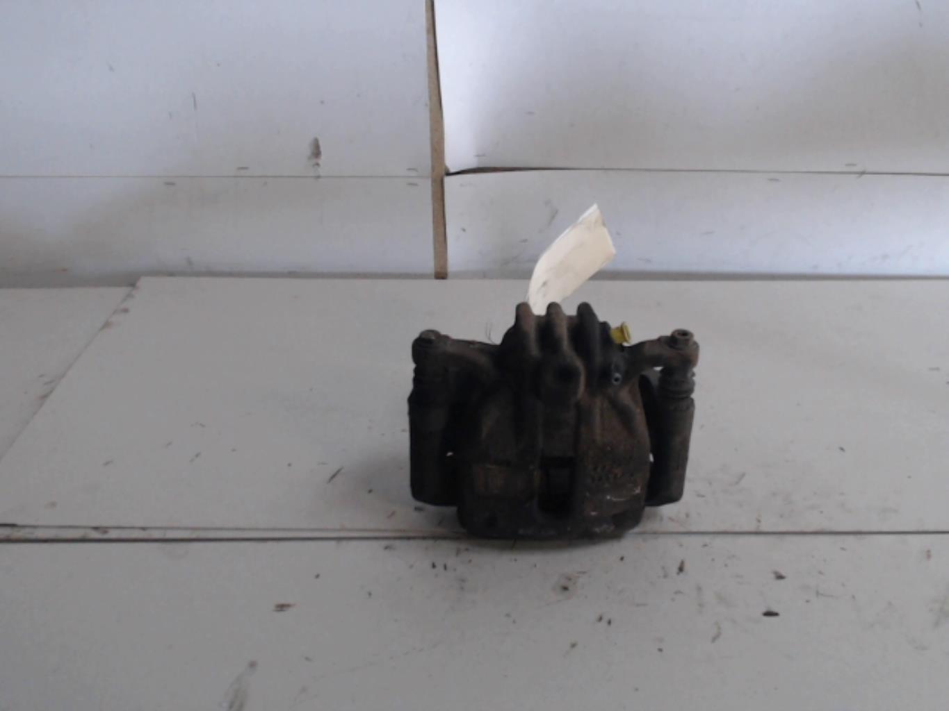 Etrier avant gauche (freinage) CITROEN C4 2 PHASE 1 Diesel - 1