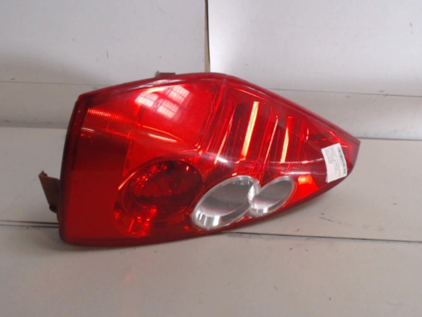 Feu arriere principal gauche (feux) MAZDA 5 1 PHASE 1 Diesel - 1