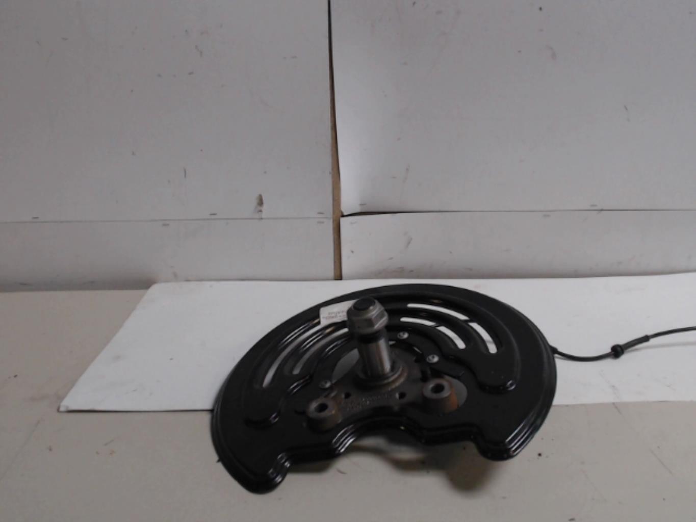 Fusee arriere gauche RENAULT TRAFIC 3  - 1