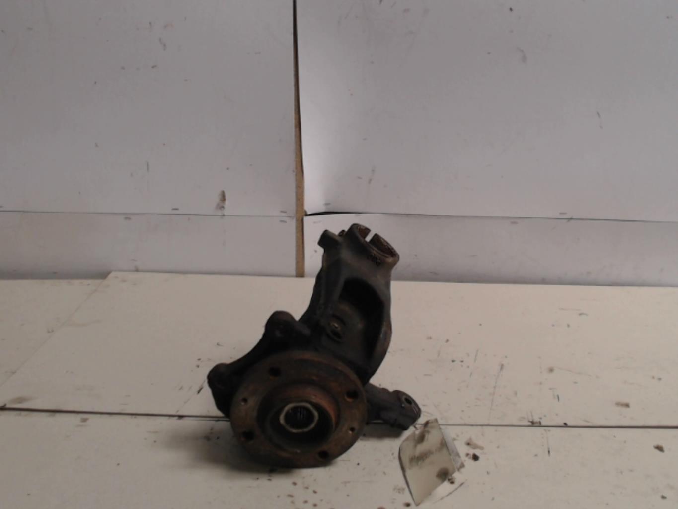 Fusee avant gauche CITROEN C3 PICASSO PHASE 1 Diesel - 1