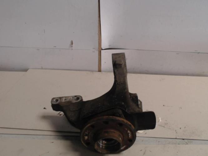 Fusee avant gauche - FIAT...