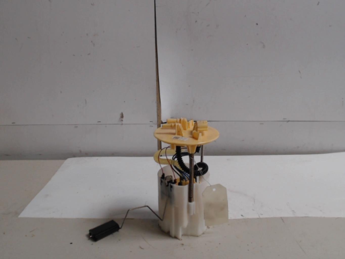 Pompe immergee RENAULT TRAFIC 3  - 1