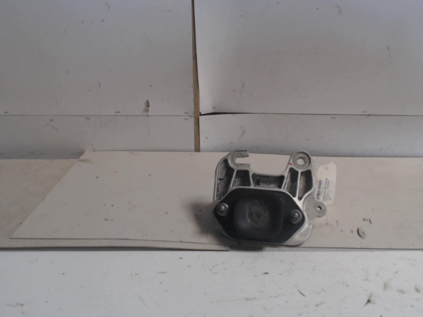 Support de boite RENAULT TRAFIC 3  - 1