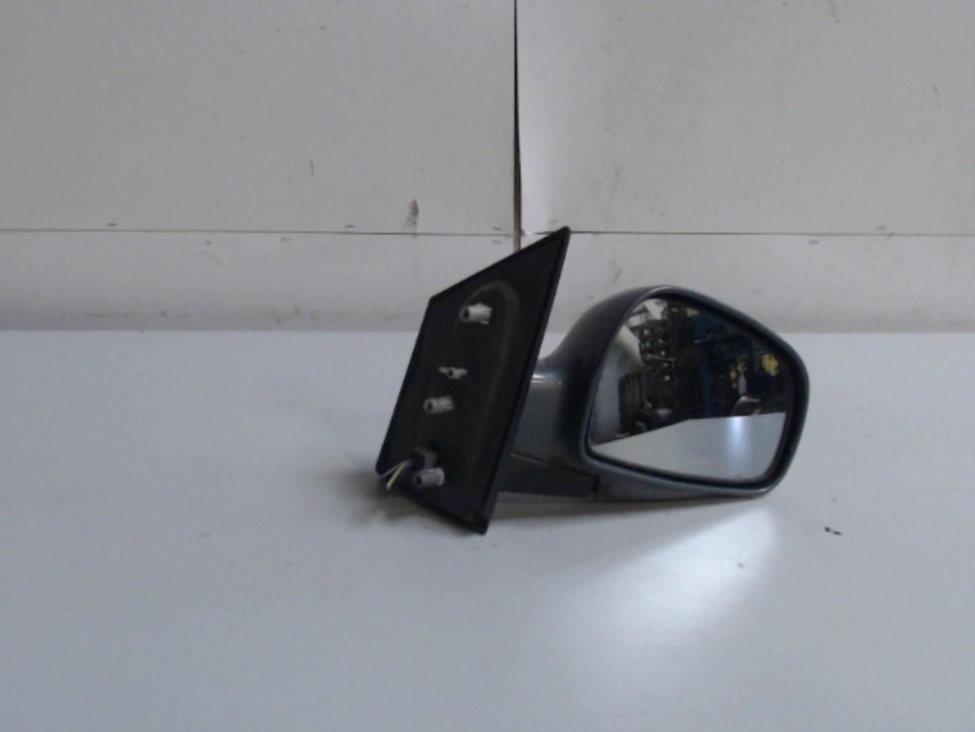Retroviseur droit HYUNDAI MATRIX PHASE 1 Diesel - 1