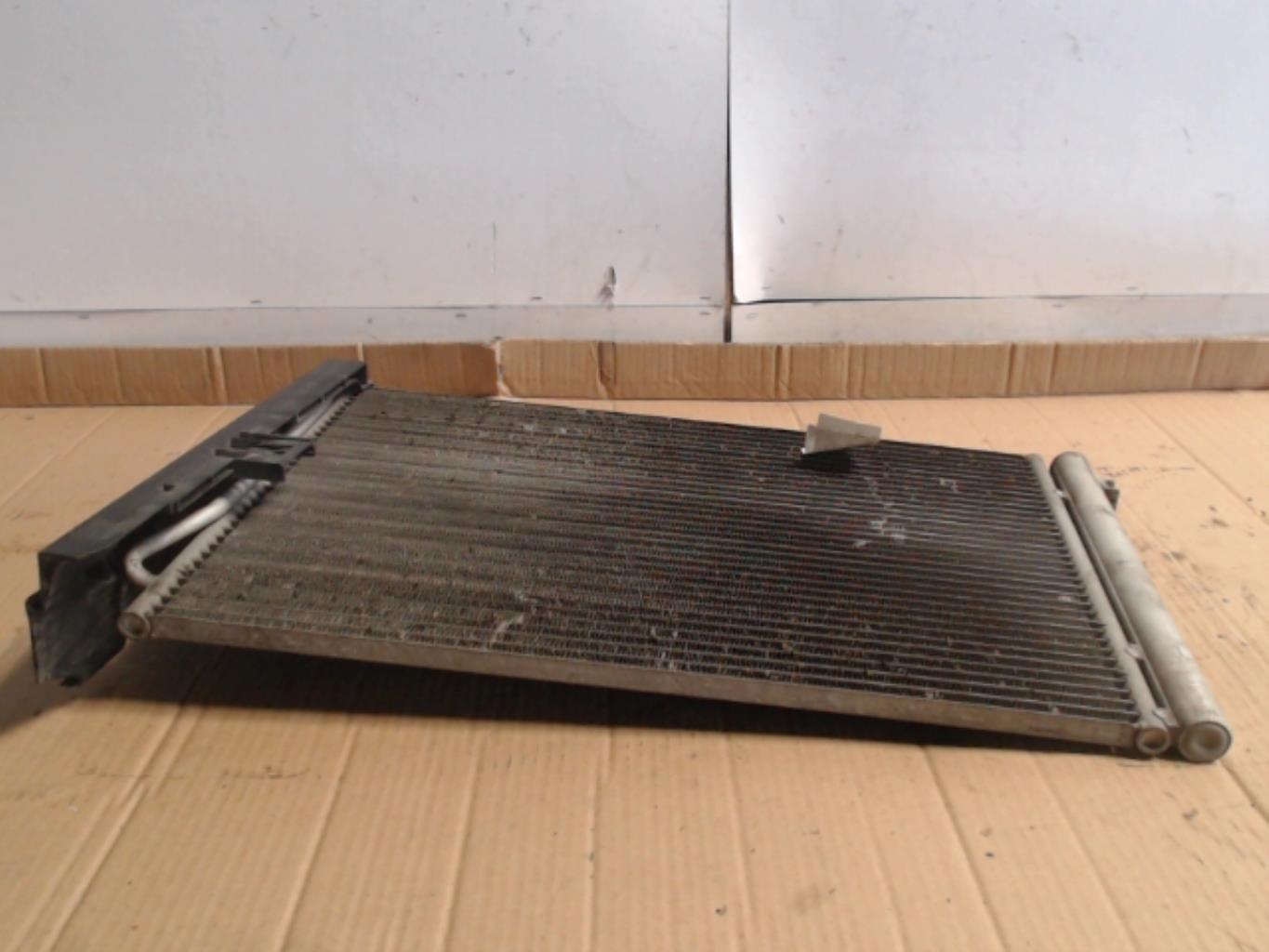 Condenseur de clim BMW SERIE 1 E87 PHASE 1 Essence - 1