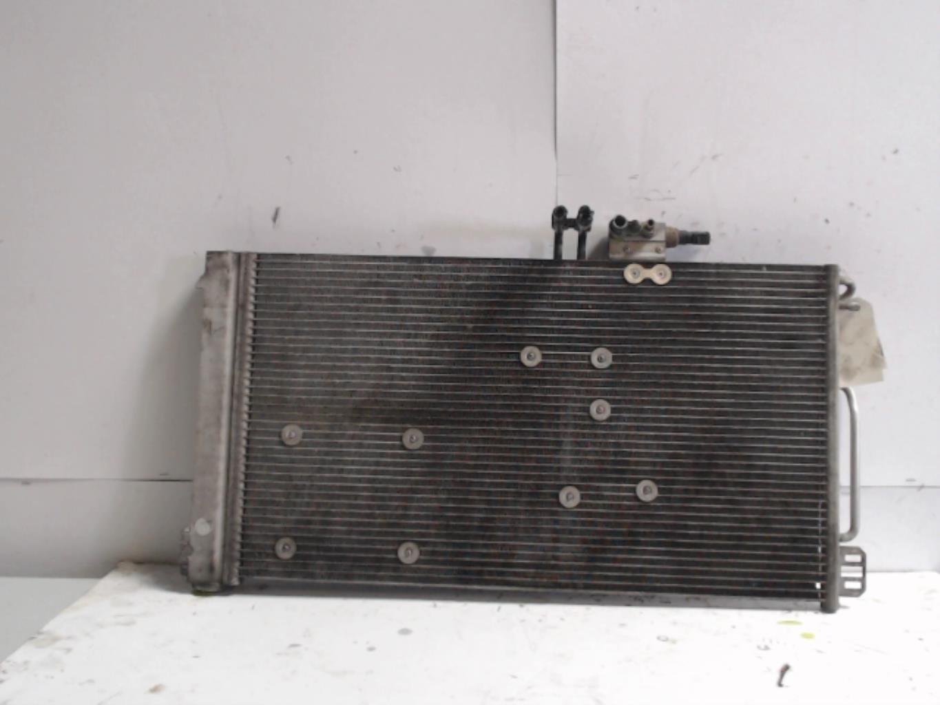 Condenseur de clim MERCEDES CLASSE C 203 PHASE 1 Diesel - 1