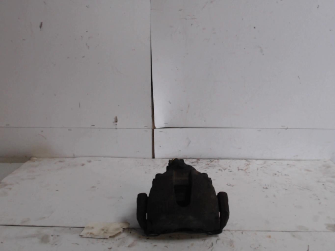 Etrier avant droit (freinage) FORD FOCUS 2 PHASE 2 BREAK Diesel - 1