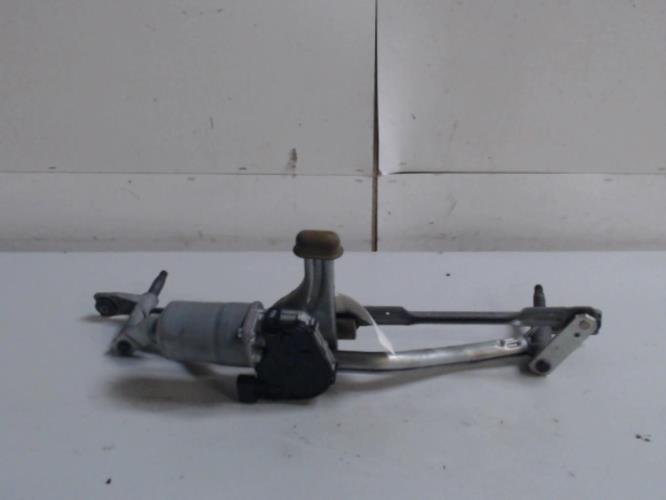 Moteur essuie glace avant -...