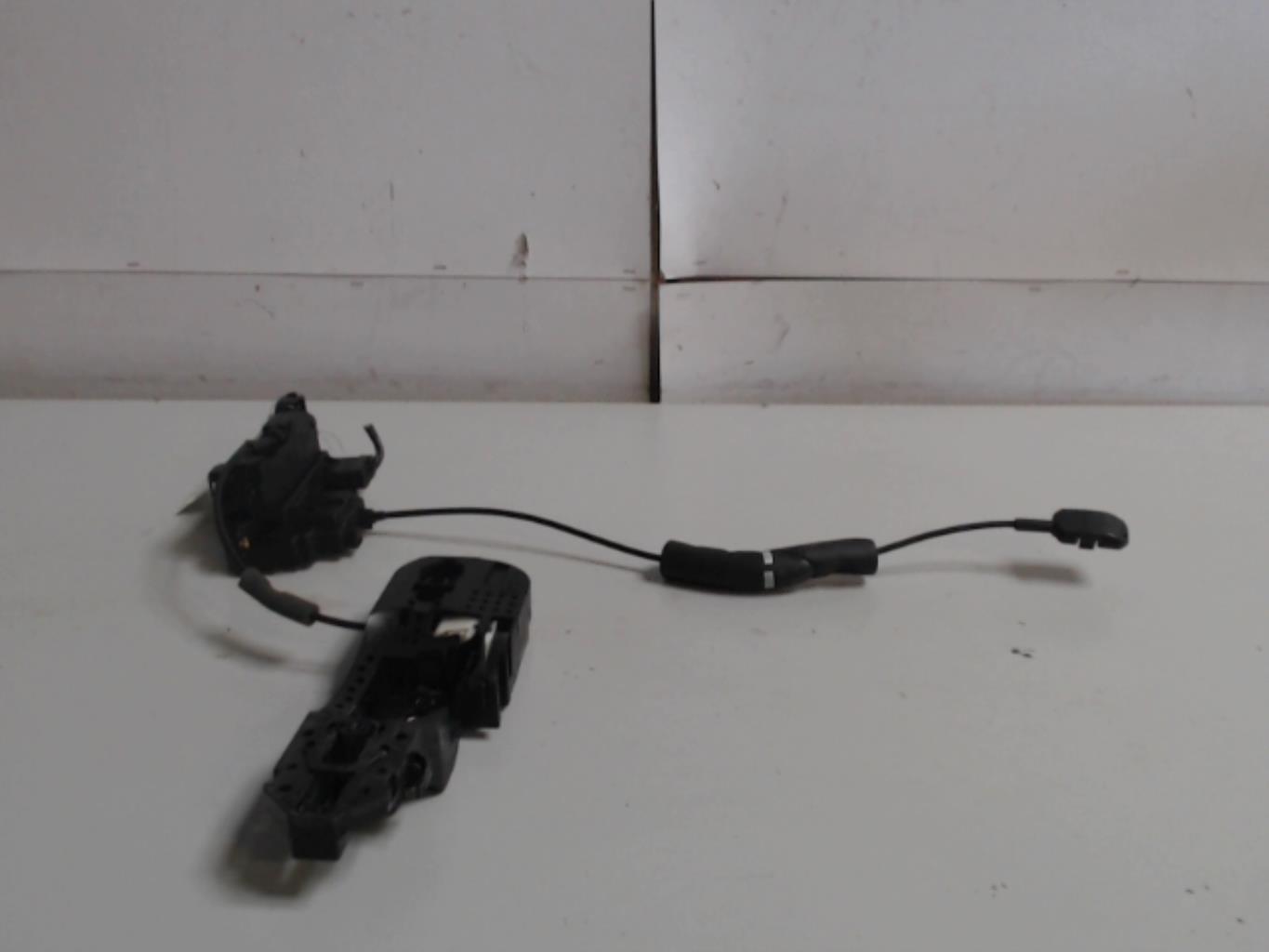 Serrure arriere gauche RENAULT SCENIC 3 PHASE 2 Diesel - 1