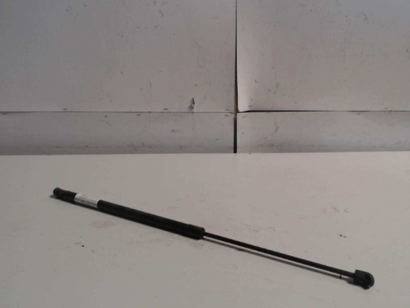 Verin de coffre droit RENAULT MEGANE 3 PHASE 1 COUPE Diesel - 1