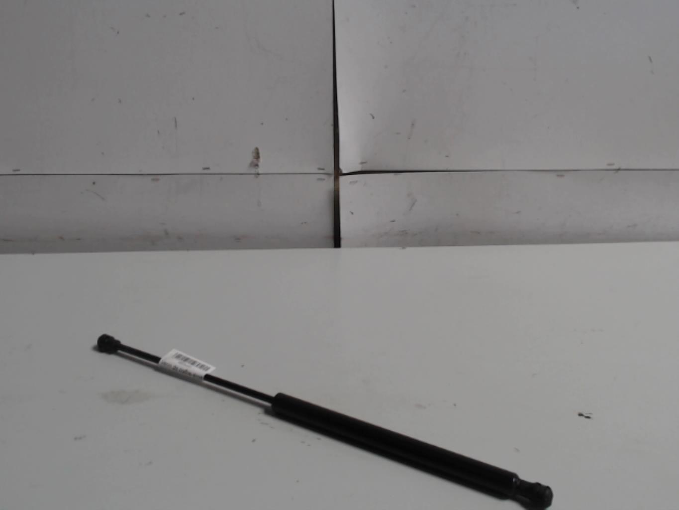 Verin de coffre droit RENAULT TWINGO 3  - 1
