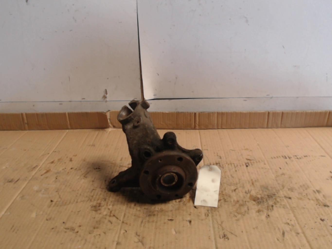 Fusee avant droit PEUGEOT 206 Essence - 1
