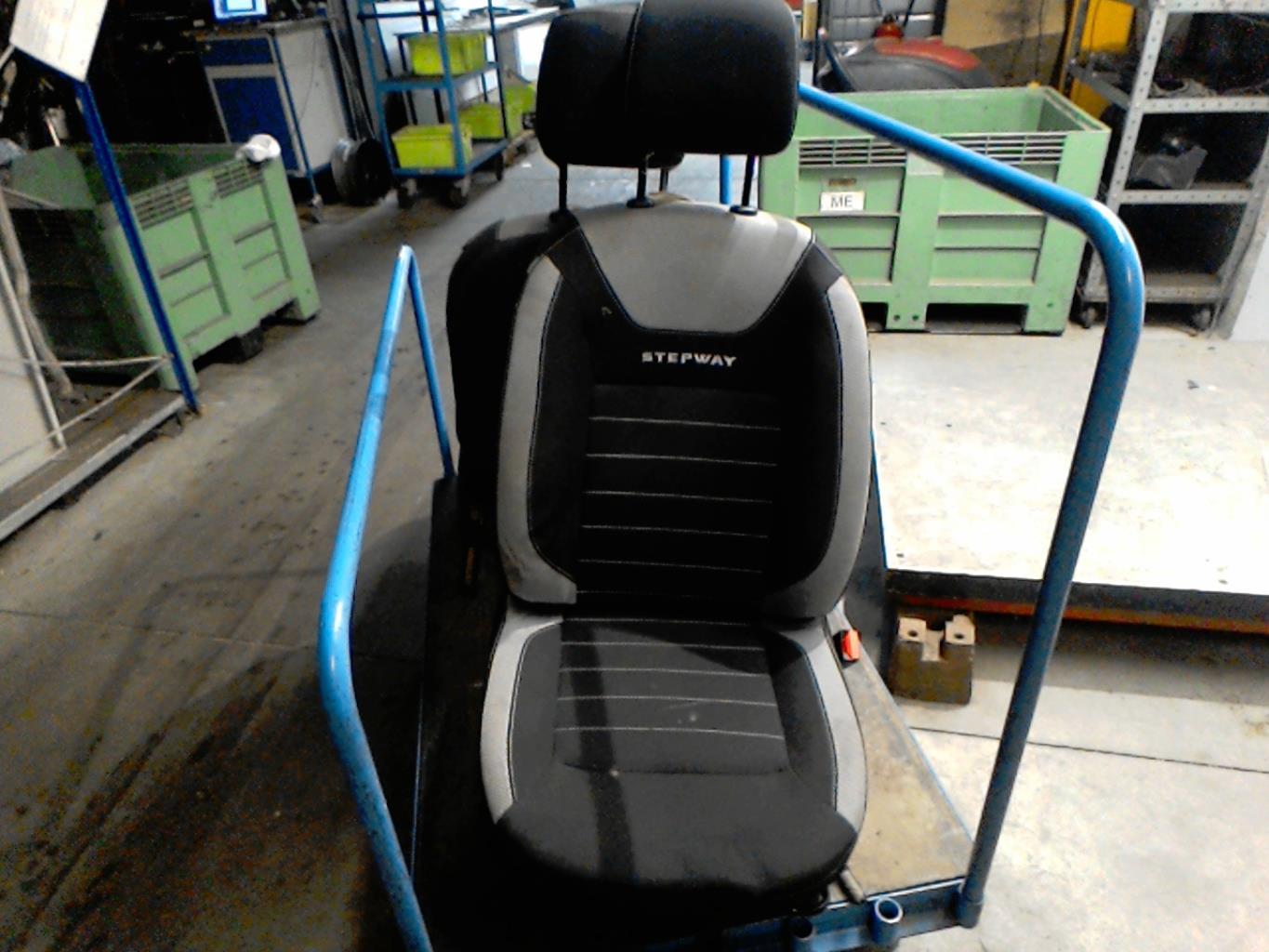 Siege avant droit DACIA SANDERO 2 PHASE 2  - 1