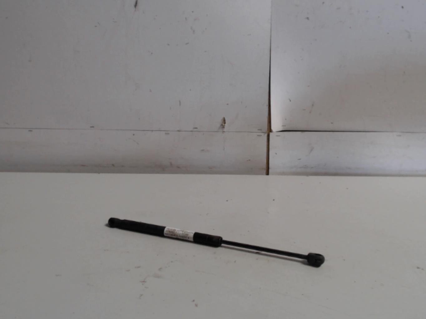 Verin de coffre gauche RENAULT MEGANE 2 PHASE 1 Diesel - 1