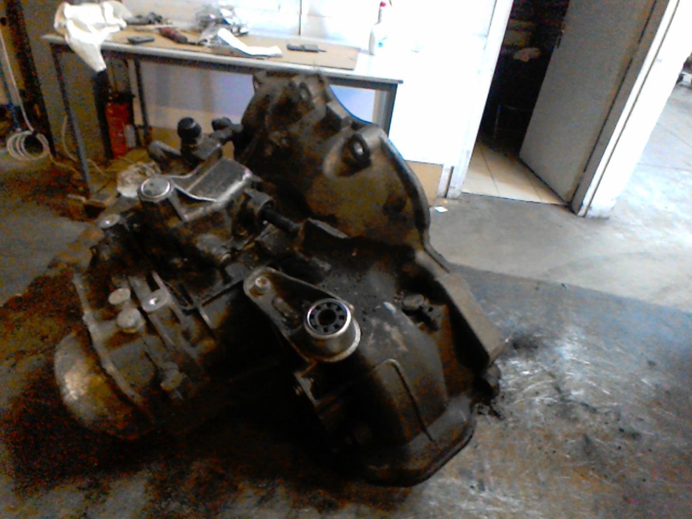 Boite de vitesses OPEL CORSA C PHASE 2 Essence - 1