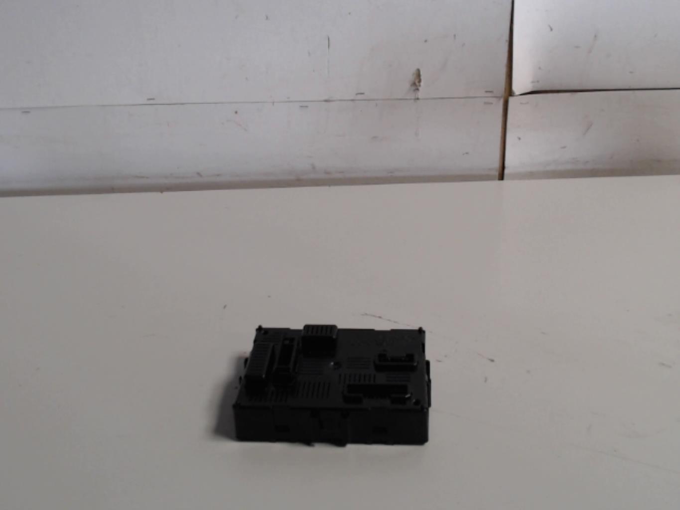 Boitier USM  RENAULT CLIO 3 PHASE 2 Diesel - 1