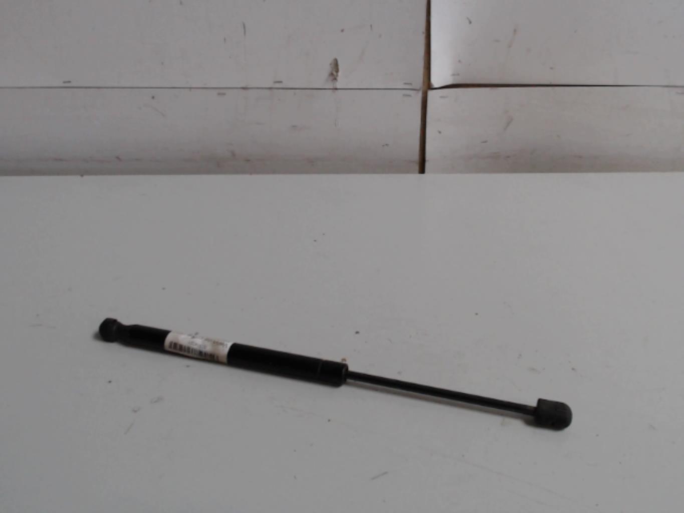 Verin de coffre droit RENAULT MEGANE 2 PHASE 1  - 1