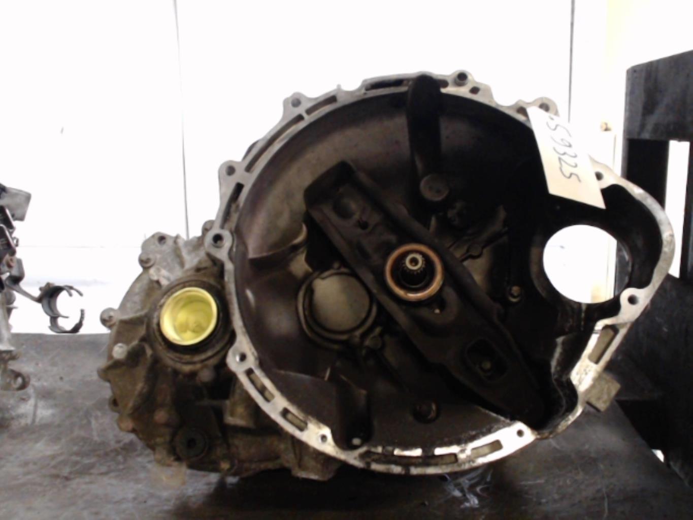 Boite de vitesses MITSUBISHI COLT 6 PHASE 2 Essence - 1