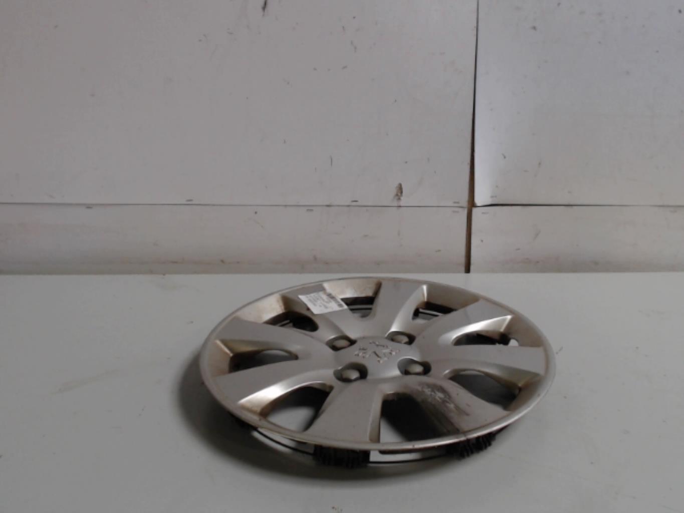 Enjoliveur PEUGEOT 307 PHASE 1 Essence - 1