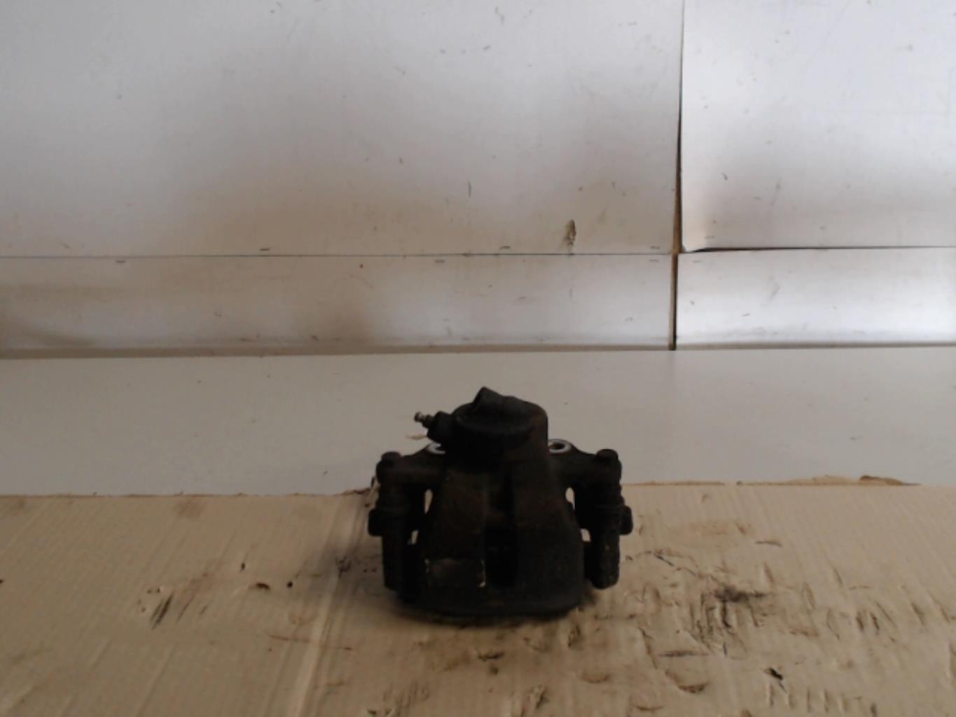 Etrier avant droit (freinage) CITROEN C2 PHASE 1  - 1