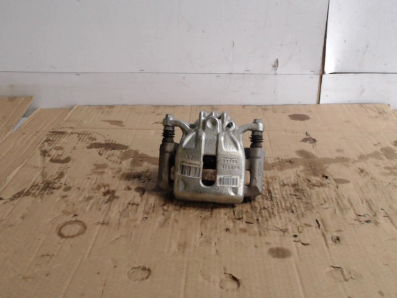 Etrier avant gauche (freinage) CITROEN C4 2  - 1