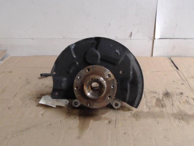 Fusee avant droit - RENAULT...