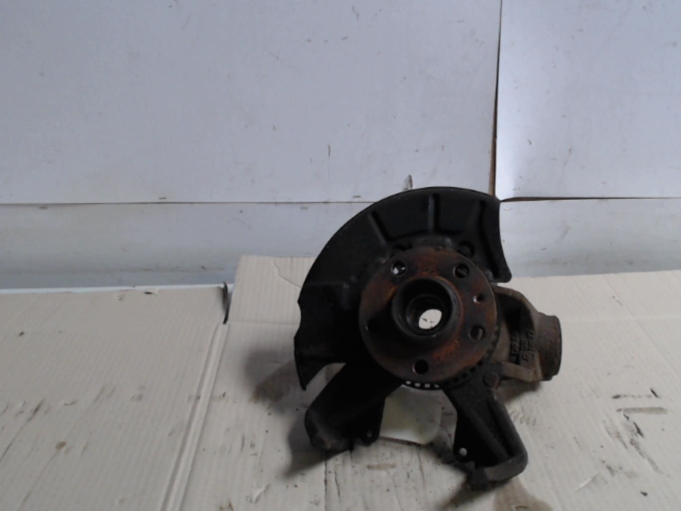 Fusee avant droit SEAT LEON 1 Diesel - 1