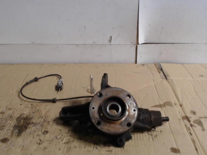 Fusee avant gauche -...
