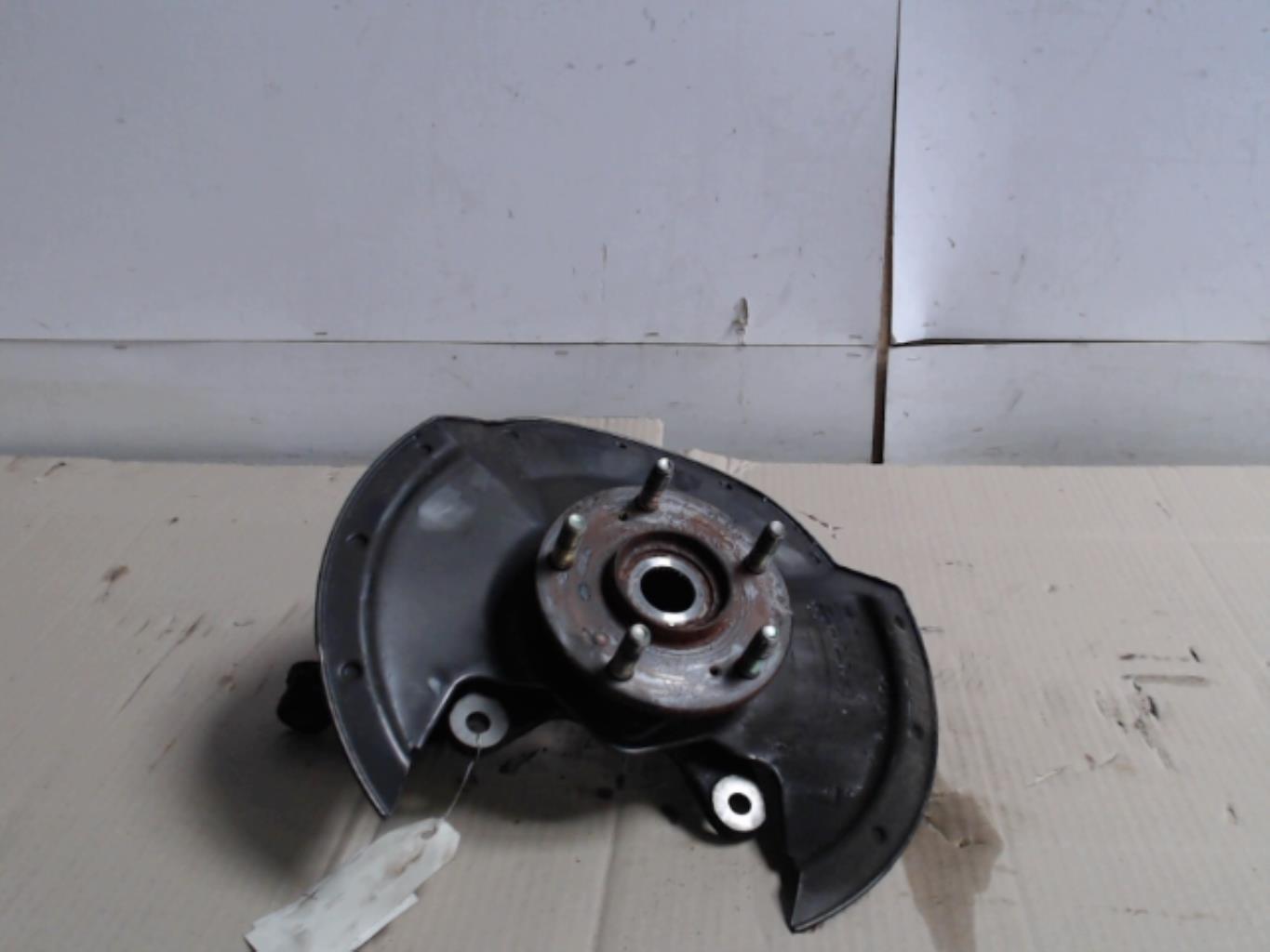 Fusee avant gauche HONDA CIVIC 8 PHASE 1 Diesel - 1