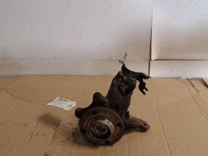 Fusee avant gauche -...