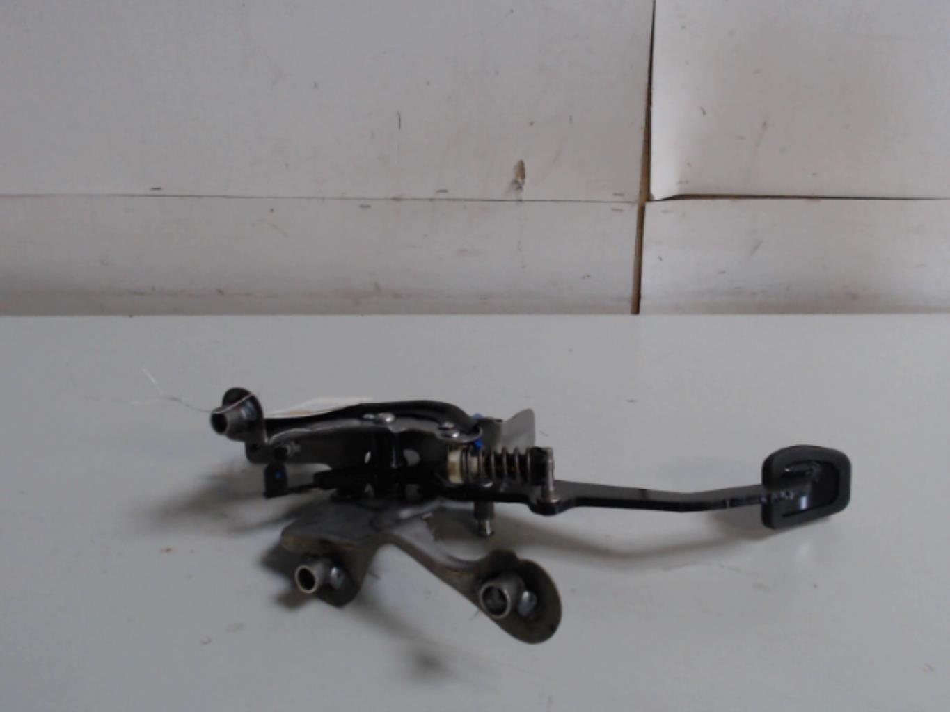 Pedale d'embrayage RENAULT CLIO 4 PHASE 2 Diesel - 1