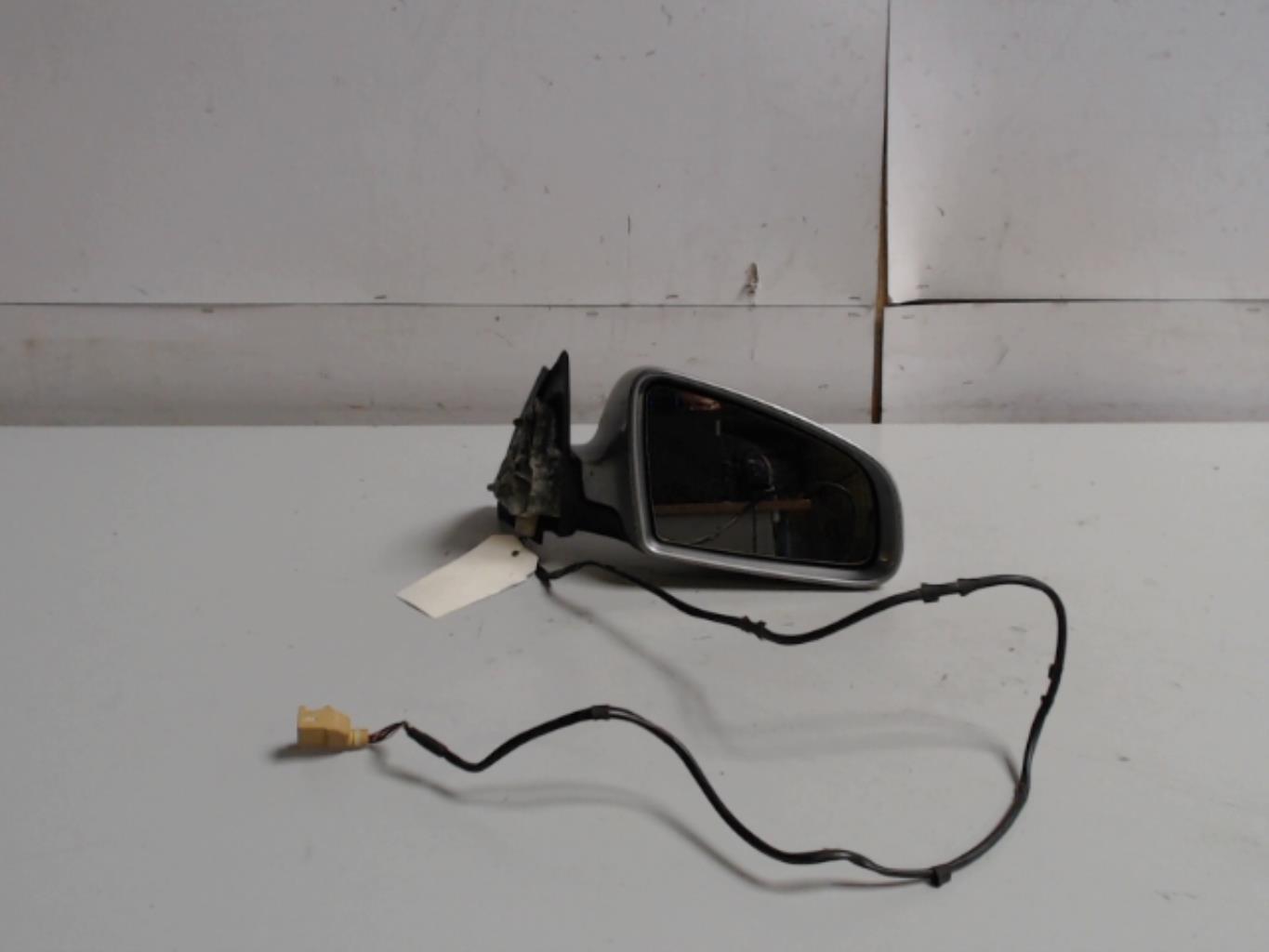 Retroviseur droit AUDI A4 2 PHASE 1  - 1