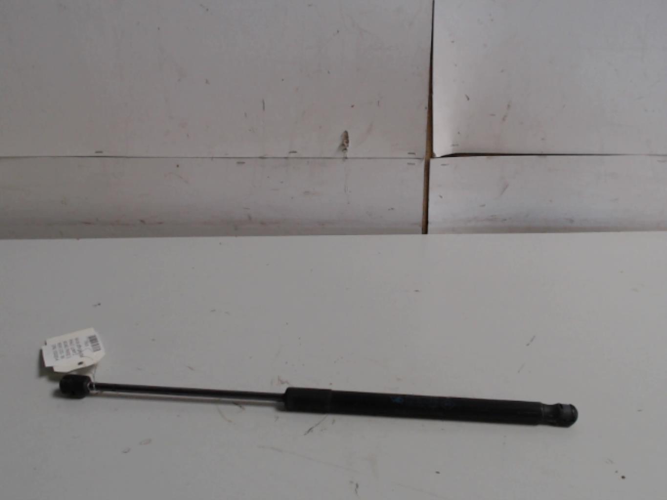 Verin de coffre gauche RENAULT MEGANE 3 PHASE 2 BREAK Diesel - 1