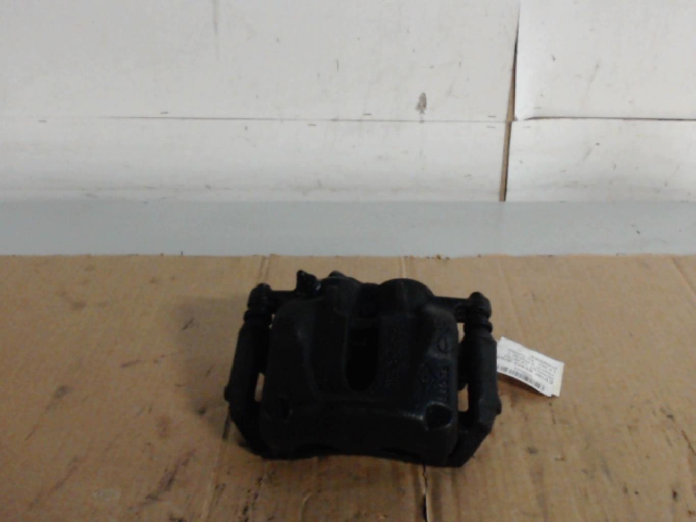 Etrier avant droit (freinage) RENAULT TRAFIC 2 PHASE 1 Diesel - 1