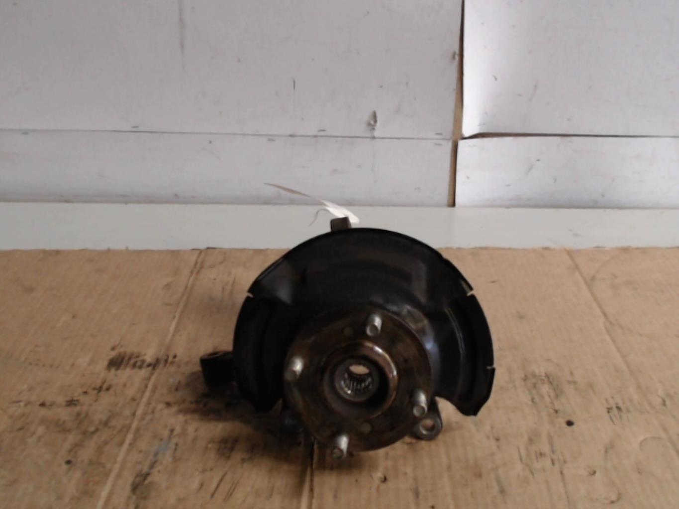 Fusee avant droit SUZUKI ALTO 3 Essence - 1