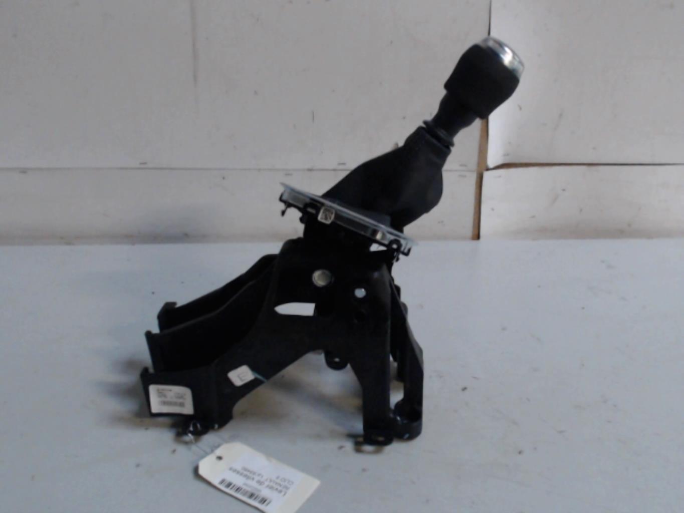 Levier de vitesses RENAULT CLIO 5  - 1