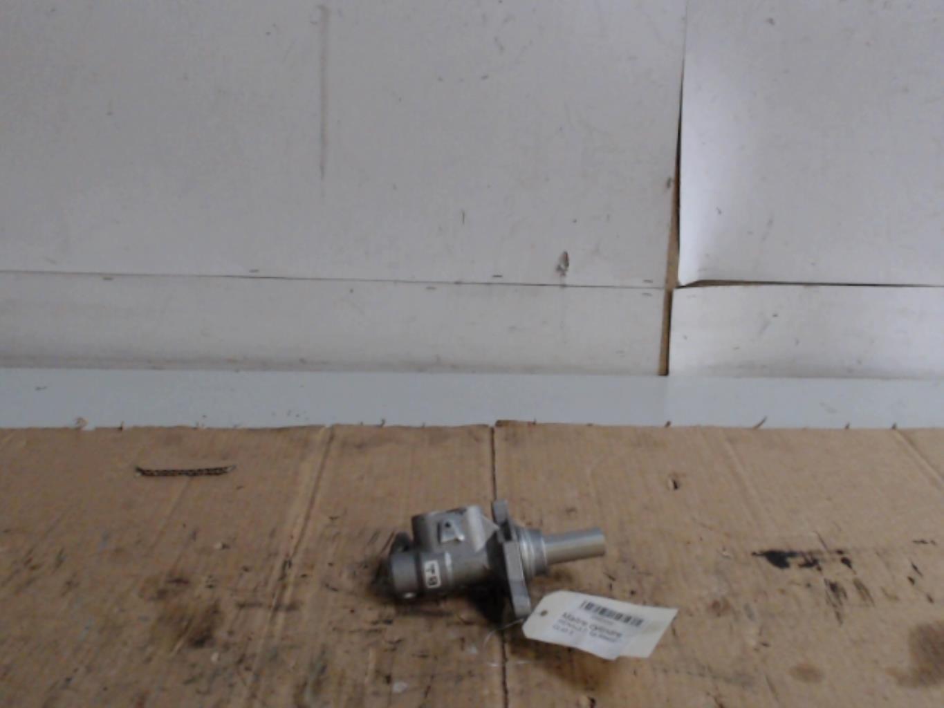 Maitre cylindre (freinage) RENAULT CLIO 5  - 1