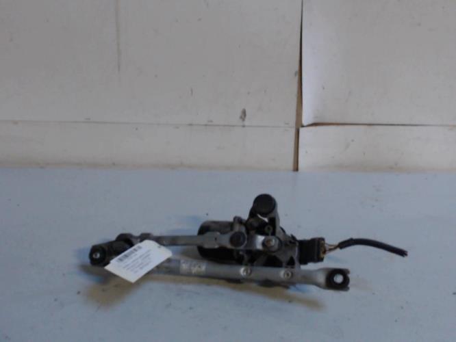 Moteur essuie glace avant -...