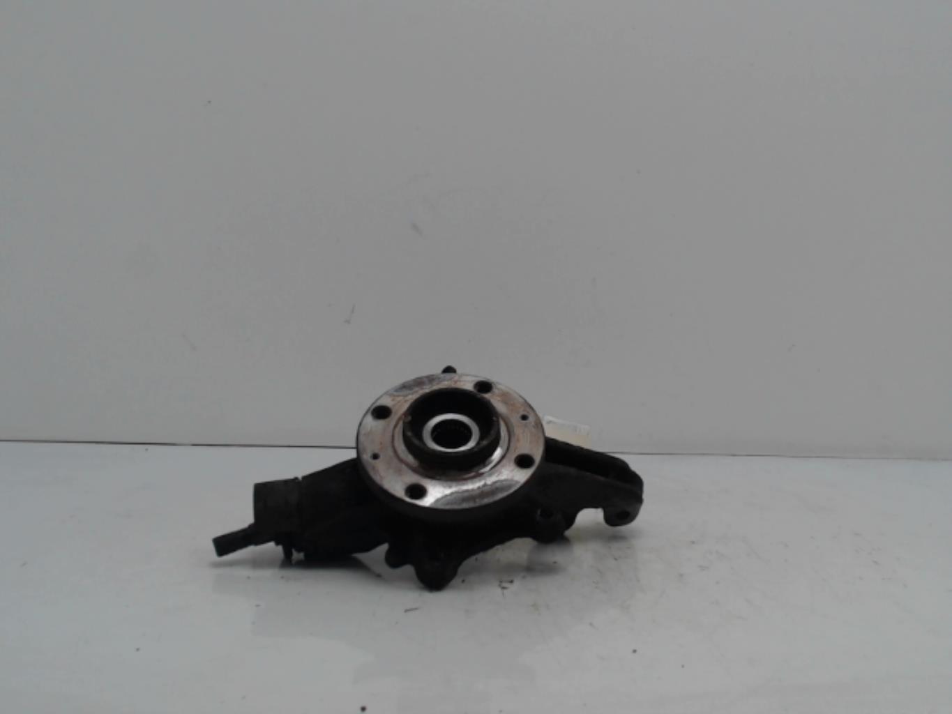 Fusee avant droit PEUGEOT PARTNER 2 PHASE 1 Diesel - 1