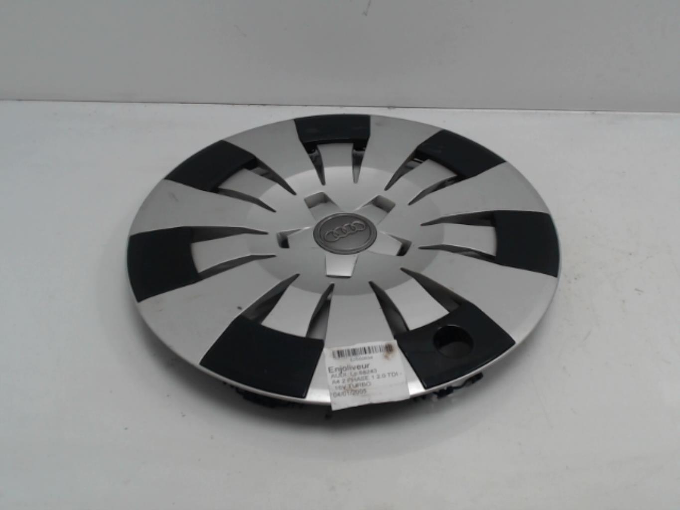Enjoliveur AUDI A4 2 PHASE 1 Diesel - 1