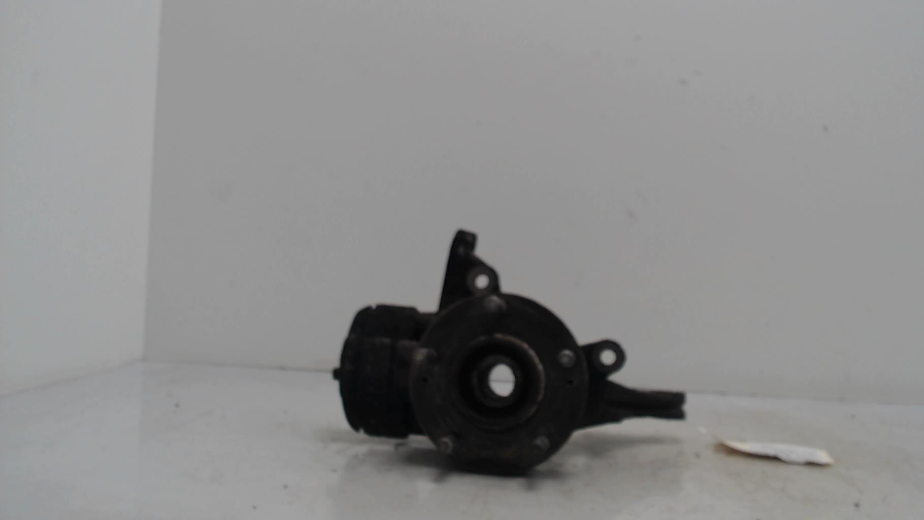 Fusee avant droit HYUNDAI I 30 1 PHASE 1  - 1
