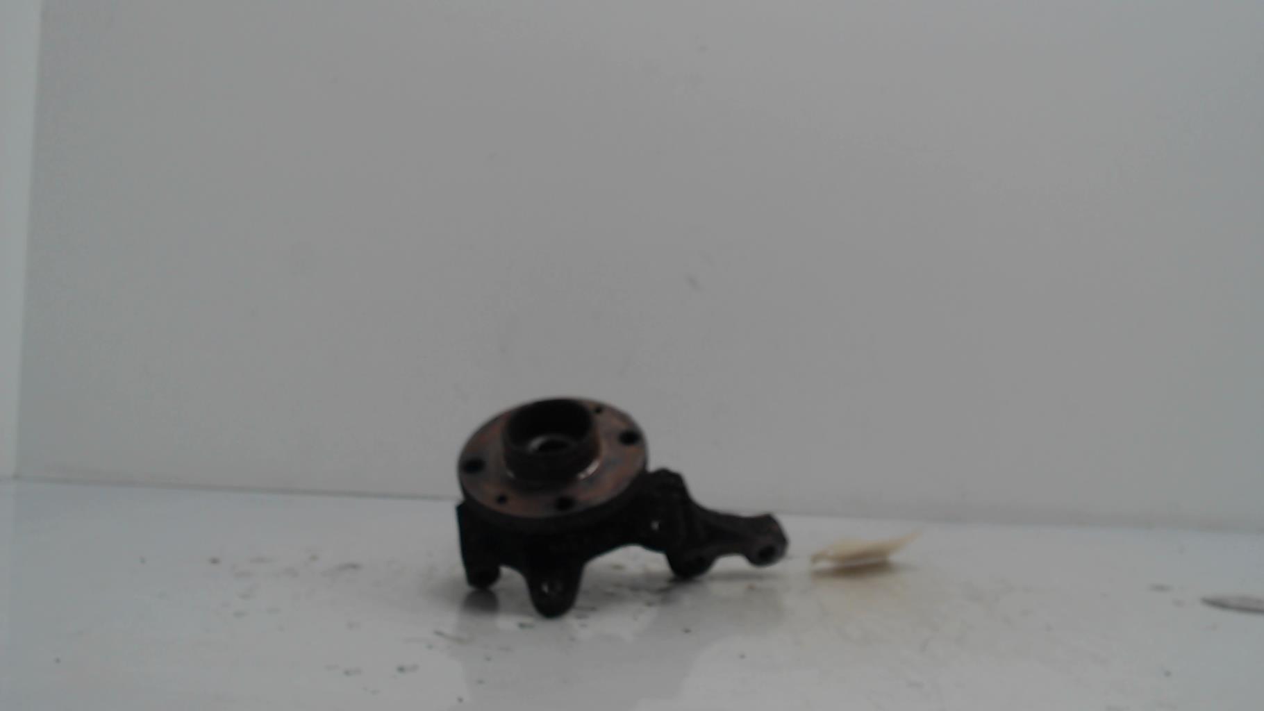 Fusee avant droit RENAULT KANGOO 1 PHASE 1  - 1