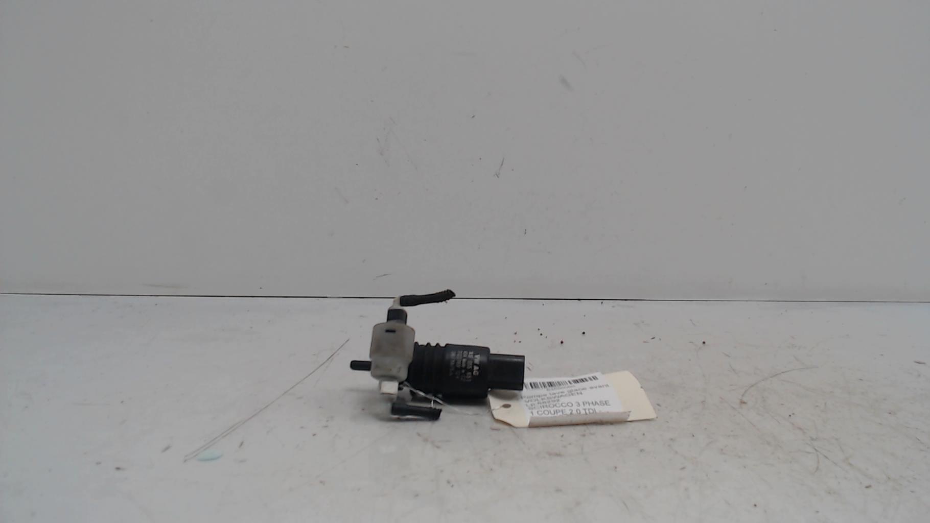 Pompe lave glace avant VOLKSWAGEN SCIROCCO 3 PHASE 1 COUPE Diesel - 1