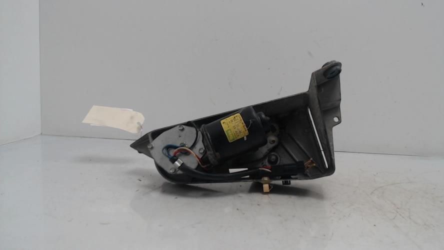Moteur essuie glace avant -...