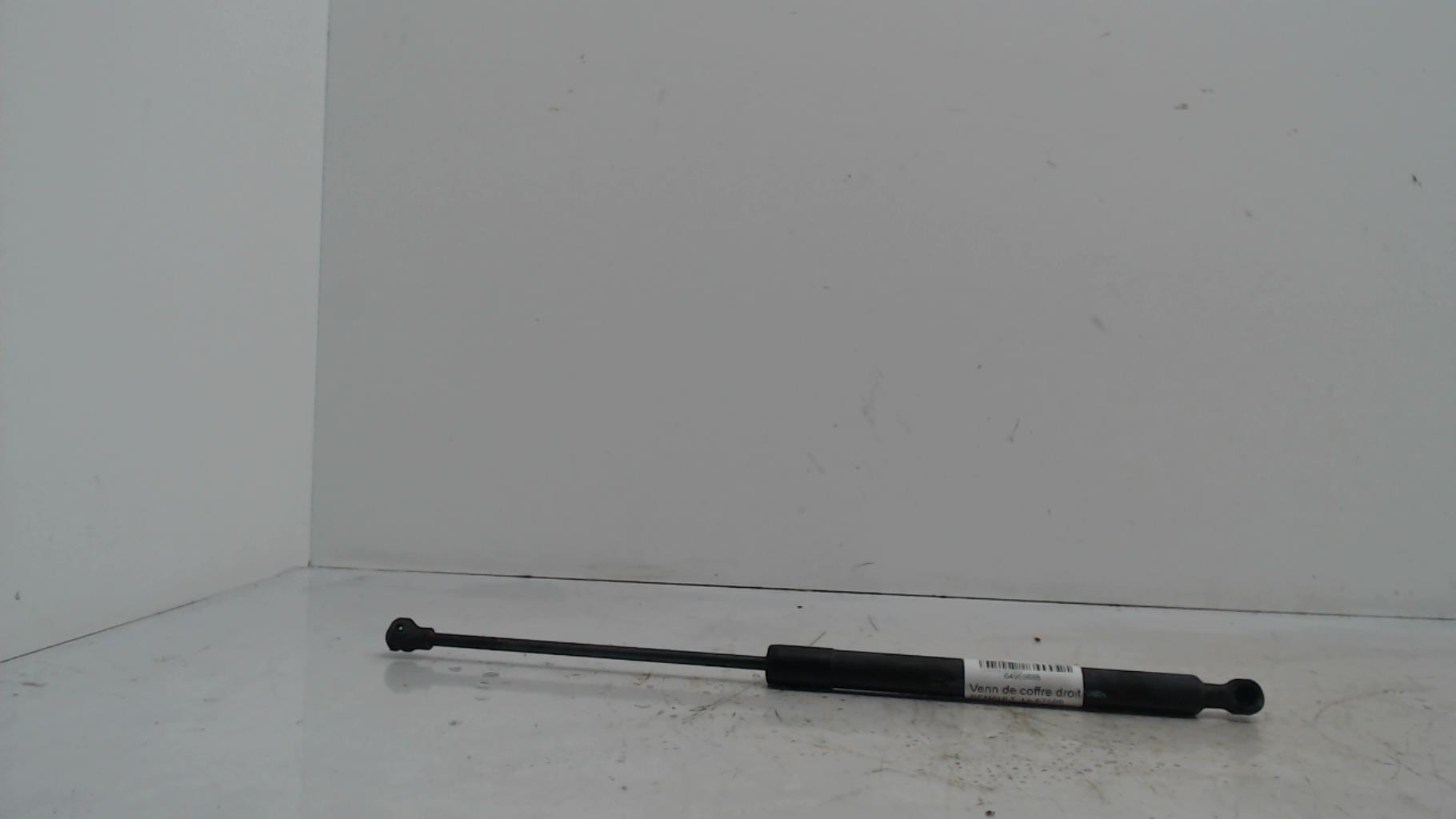 Verin de coffre droit RENAULT CAPTUR 1 PHASE 1 Diesel - 1