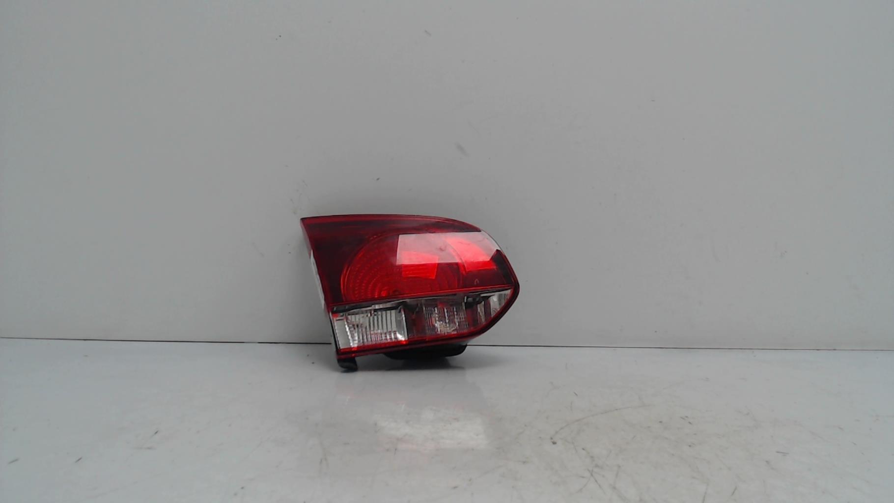 Feu arriere secondaire gauche (feux) VOLKSWAGEN GOLF 6 Diesel - 1